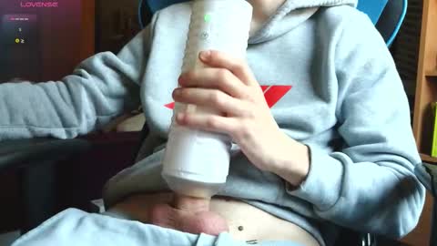 threshemmet online show from 02.26.26