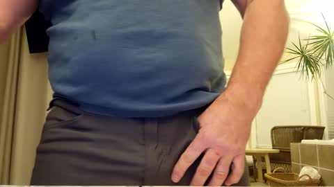 Snapshot of thrilled1 chatting on 01.31.25 Horny Friend with Benifits online show from 01.31.25