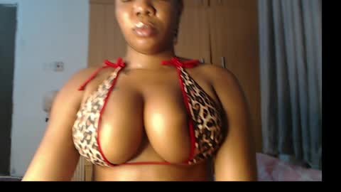 Snapshot of throatdevil chatting on 03.30.26 throatdevil online show from 03.30.26