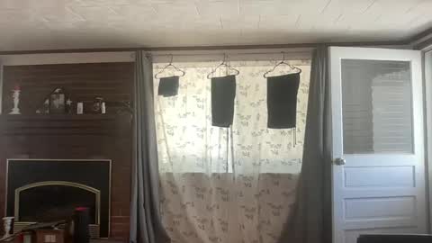 Snapshot of throatyygoat chatting on 09.14.25 throatyygoat online show from 09.14.25