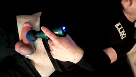 thunder8u42 online show from 10.01.25