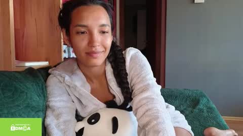 tia_j online show from 09.23.25