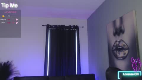 Tia Bella online show from 01.05.26