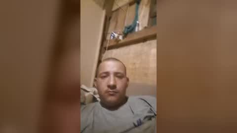 Snapshot of tiago13518 chatting on 07.27.26 tiago13518 online show from 07.27.26