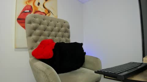 carolina online show from 12.21.25