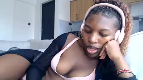 Snapshot of tiana_kay chatting on 07.11.26 tiana_kay online show from 07.11.26