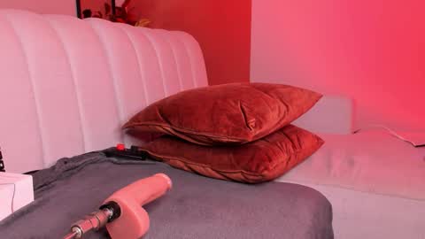 Tianna Rosi online show from 02.20.26