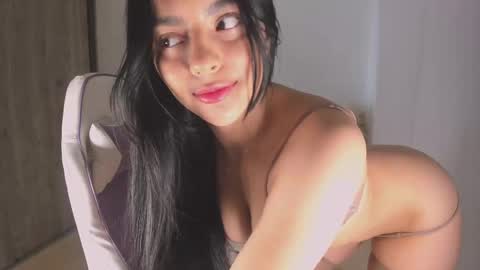 Snapshot of tiaraaa_02 chatting on 09.09.25 Tiaraaa 02 online show from 09.09.25