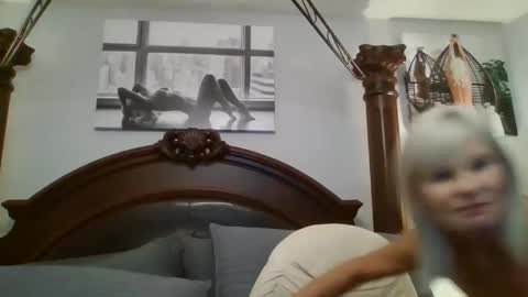 ticklemepink696969 online show from 12.26.24