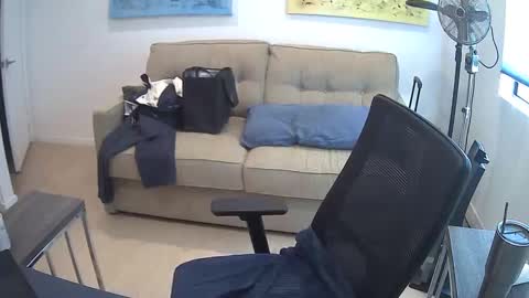 JustMe online show from 12.12.24