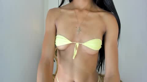 Snapshot of tifanny_eve chatting on 02.01.26 Dani online show from 02.01.26