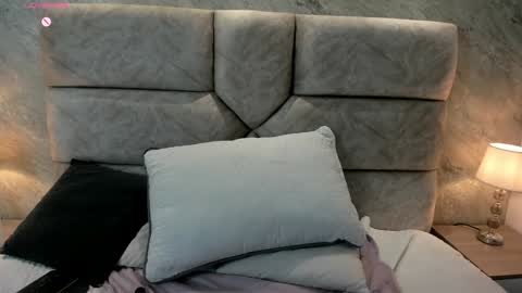 Snapshot of tifany__ross chatting on 01.26.25 Tiff3 online show from 01.26.25
