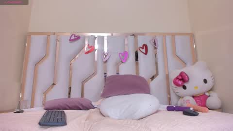 Snapshot of tifany_chill chatting on 03.01.25 online show from 03.01.25