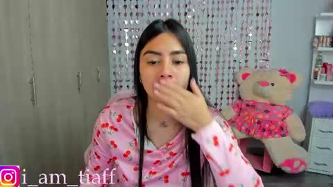 Snapshot of tifany_tay2 chatting on 06.28.26 hey am julietha online show from 06.28.26