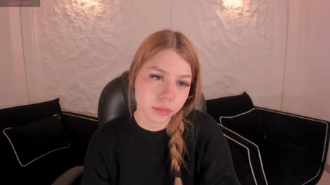 Snapshot of tiffannysins chatting on 04.14.26 Tiffanny Sins online show from 04.14.26