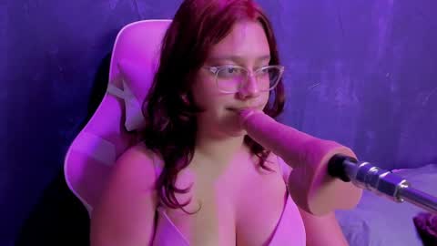 Snapshot of tiffany_bigboobs chatting on 01.04.25 tiffany_bigboobs online show from 01.04.25