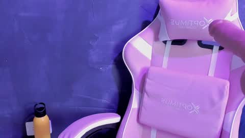 Snapshot of tiffany_bigboobs chatting on 01.10.25 tiffany_bigboobs online show from 01.10.25