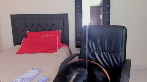 VAL online show from 04.15.26