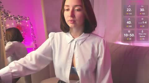 tiffany_robinson online show from 03.23.26