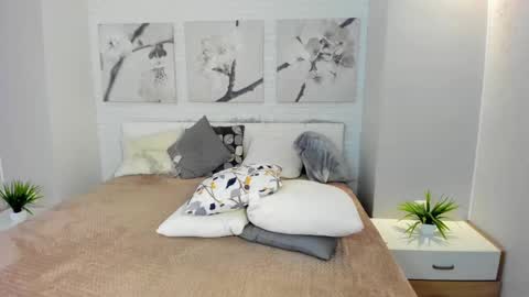 Tiffany online show from 01.21.25