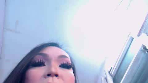 Snapshot of tiffanykatesxl chatting on 12.17.24 tiffany online show from 12.17.24