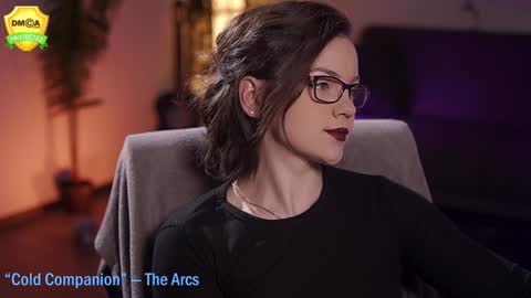 tiffanyriox online show from 01.16.25