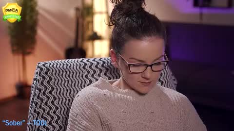 tiffanyriox online show from 09.18.25