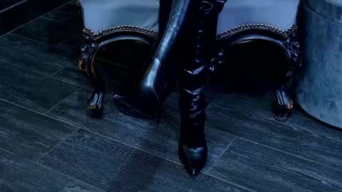 Snapshot of tiffanysia chatting on 02.10.25 Tiffany  Sia online show from 02.10.25