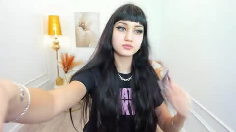 tiffanyyoun online show from 03.28.26