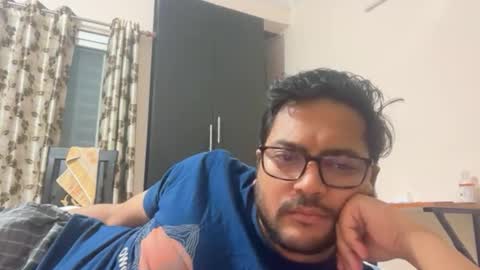 Snapshot of tigertinku chatting on 11.13.25 tigertinku online show from 11.13.25