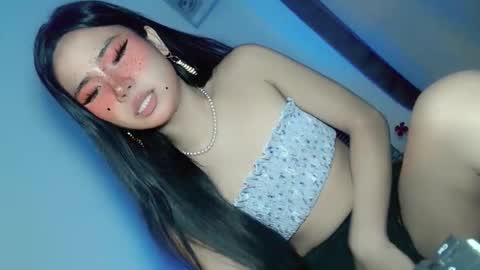 tight_elliana online show from 12.15.25