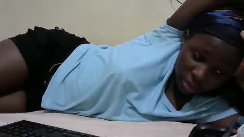 tight_pussie online show from 11.06.25