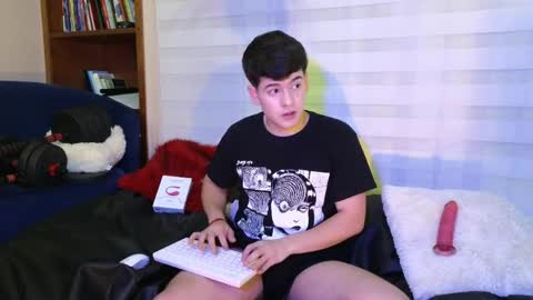 Snapshot of tightncuteass chatting on 04.28.26 Camilo online show from 04.28.26