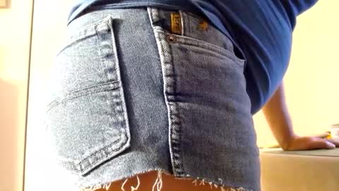 Tightshortsspank online show from 02.08.25