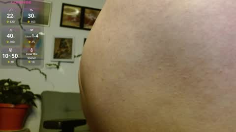 Tiina hz online show from 10.09.25