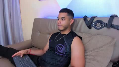 Snapshot of tiler_price chatting on 02.20.25 Tyler online show from 02.20.25