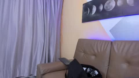 Snapshot of tiler_price chatting on 03.07.25 Tyler online show from 03.07.25
