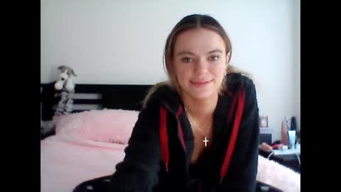 Snapshot of tilylove chatting on 05.20.26 Tily Love online show from 05.20.26