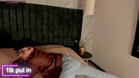 Tim Fox online show from 11.10.25