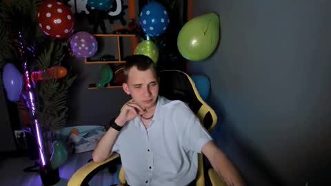 Snapshot of tim_blackk chatting on 09.09.25 Tim online show from 09.09.25