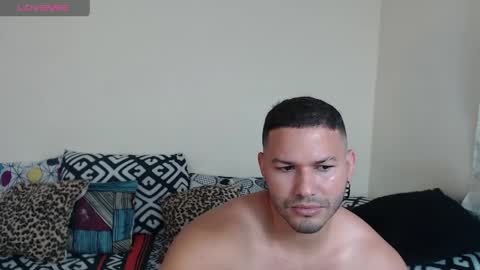 Snapshot of tim_martinez chatting on 05.03.26 tim_martinez online show from 05.03.26