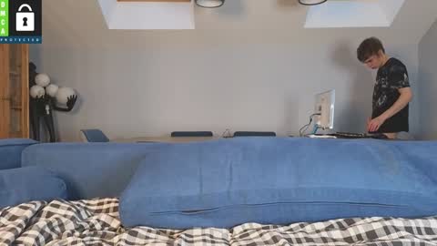 Tim online show from 01.04.25