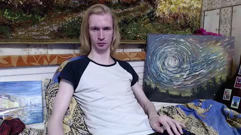 Snapshot of tima_drunk chatting on 12.23.24 Timofey online show from 12.23.24