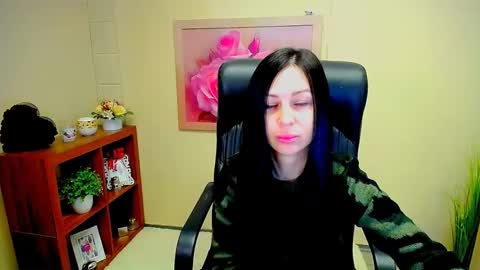 Luisa online show from 01.20.25