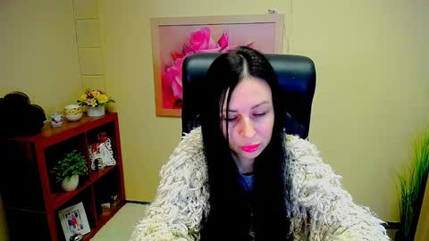 Luisa online show from 01.21.25