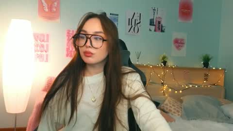 Snapshot of timewithout chatting on 01.18.26 Mia online show from 01.18.26