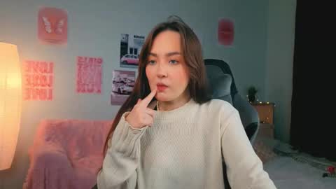 Snapshot of timewithout chatting on 02.06.26 Mia online show from 02.06.26