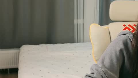 Snapshot of timewithout chatting on 02.24.26 Mia online show from 02.24.26