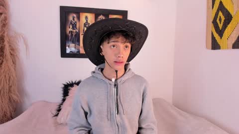 Timothy 21 years old online show from 01.05.25