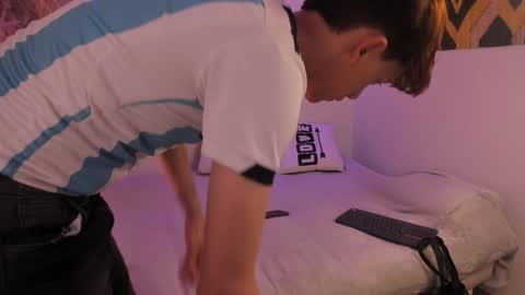 Timothy 21 years old online show from 02.05.25